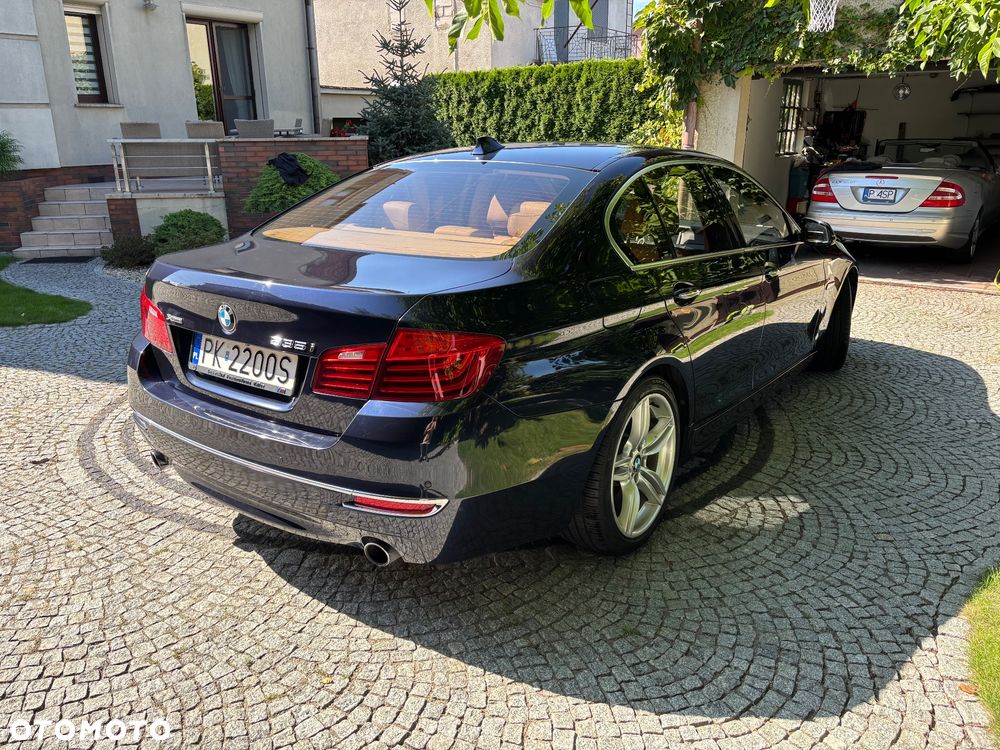 BMW Seria 5 535i xDrive Sport-Aut Luxury Line - 8