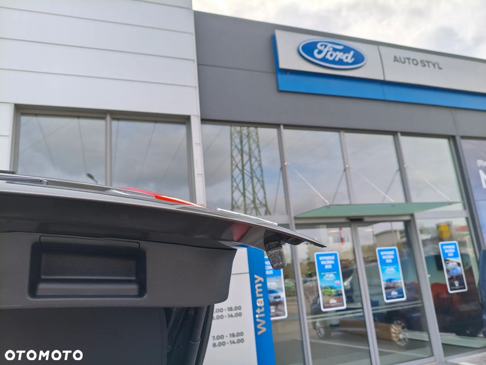 Ford Kuga 2.5 FHEV FWD ST-Line X - 15