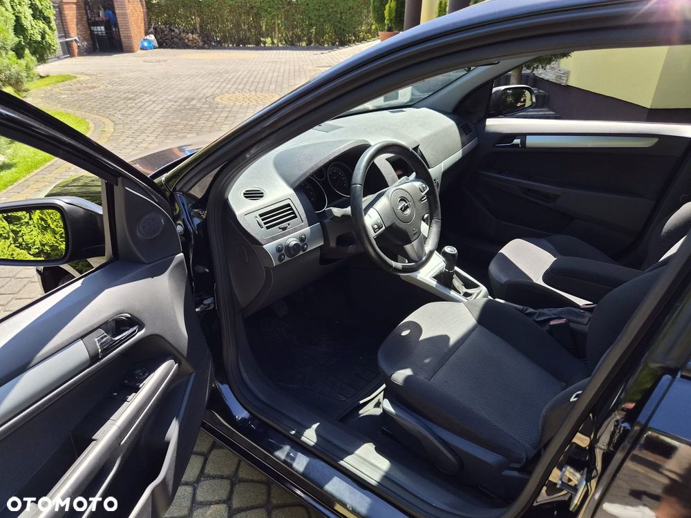 Opel Astra 1.4 - 6