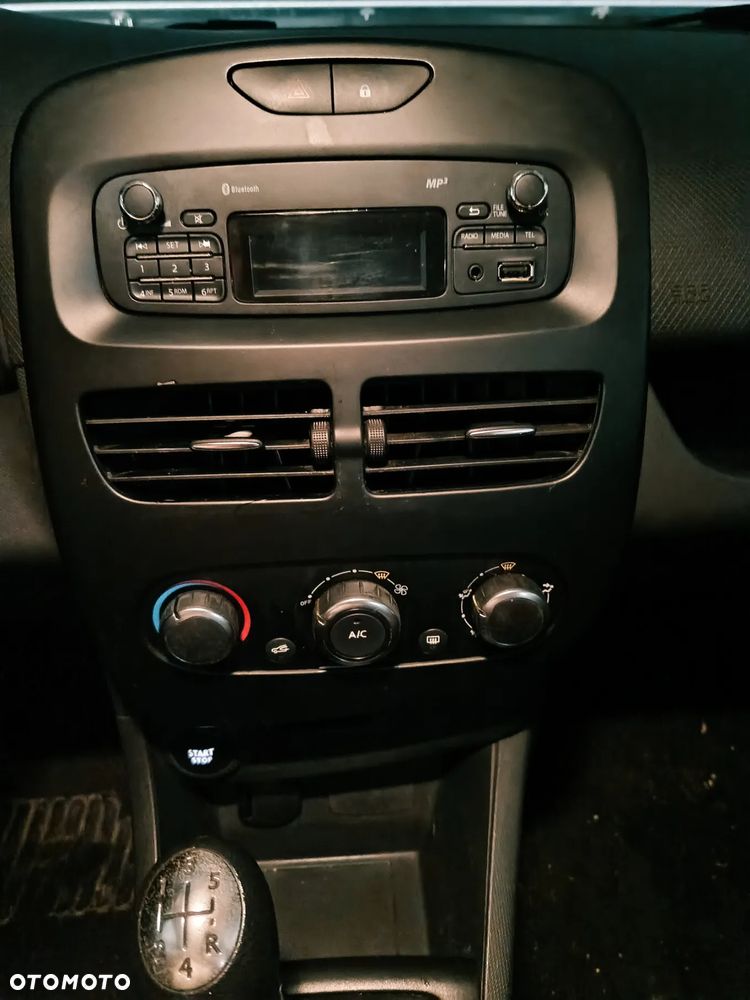 Renault Clio - 7