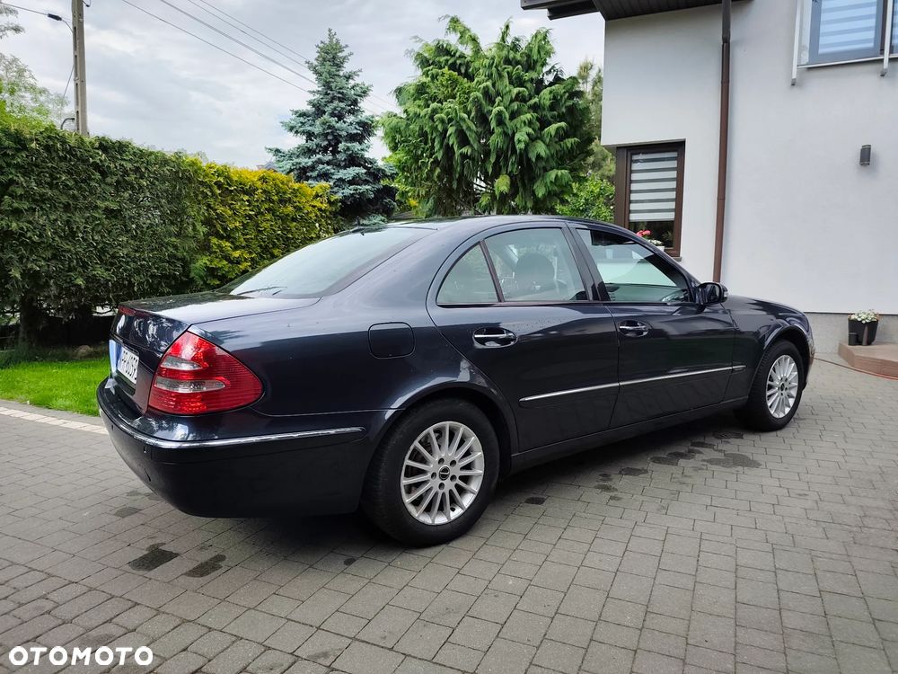 Mercedes-Benz Klasa E - 31