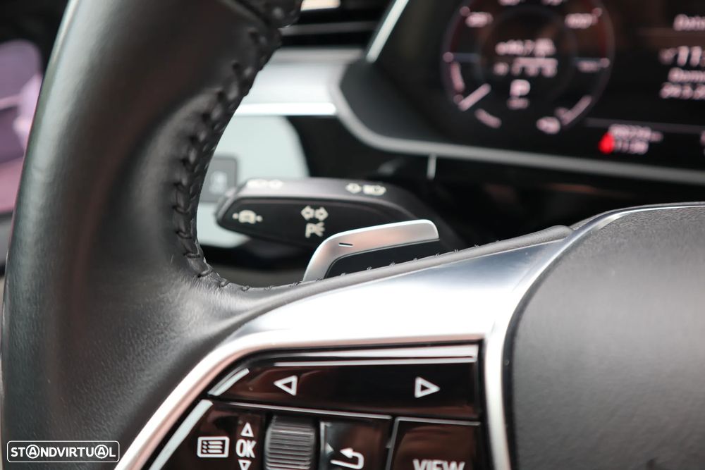 Audi e-tron Sportback 50 quattro Advanced - 36