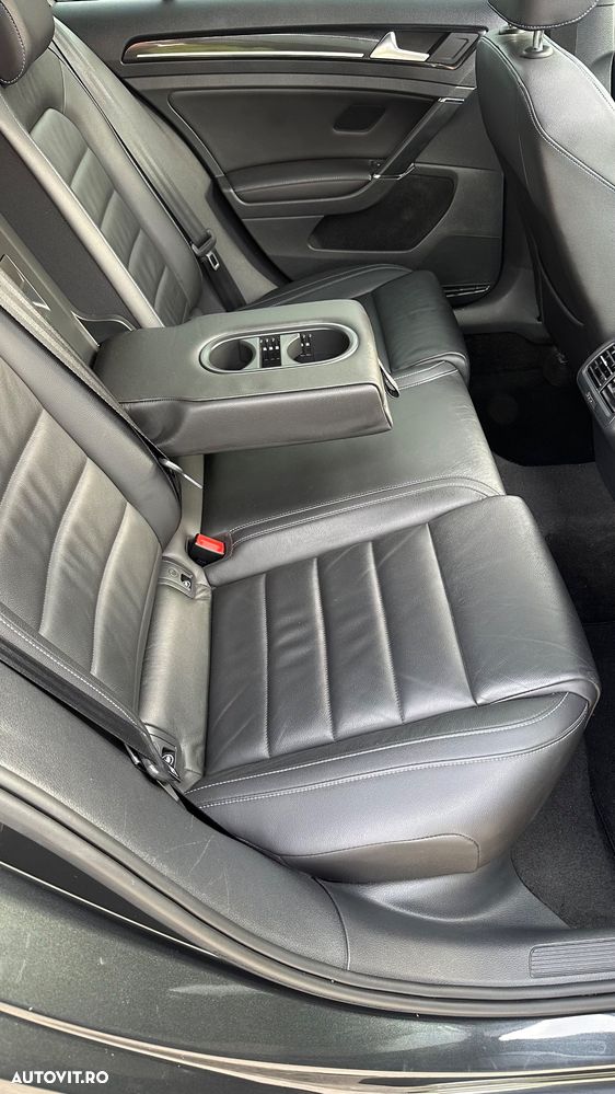 Volkswagen Golf 1.4 GTE Plug-In-Hybrid DSG - 7