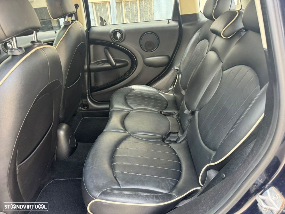 MINI Countryman Cooper D - 15