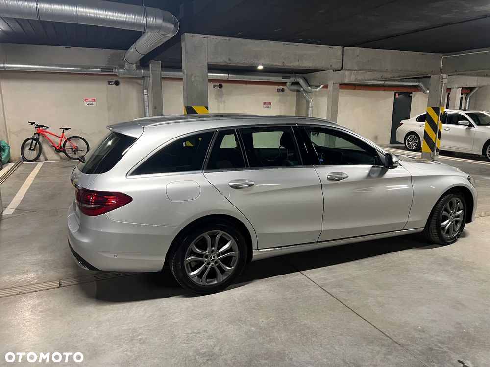 Mercedes-Benz Klasa C - 36