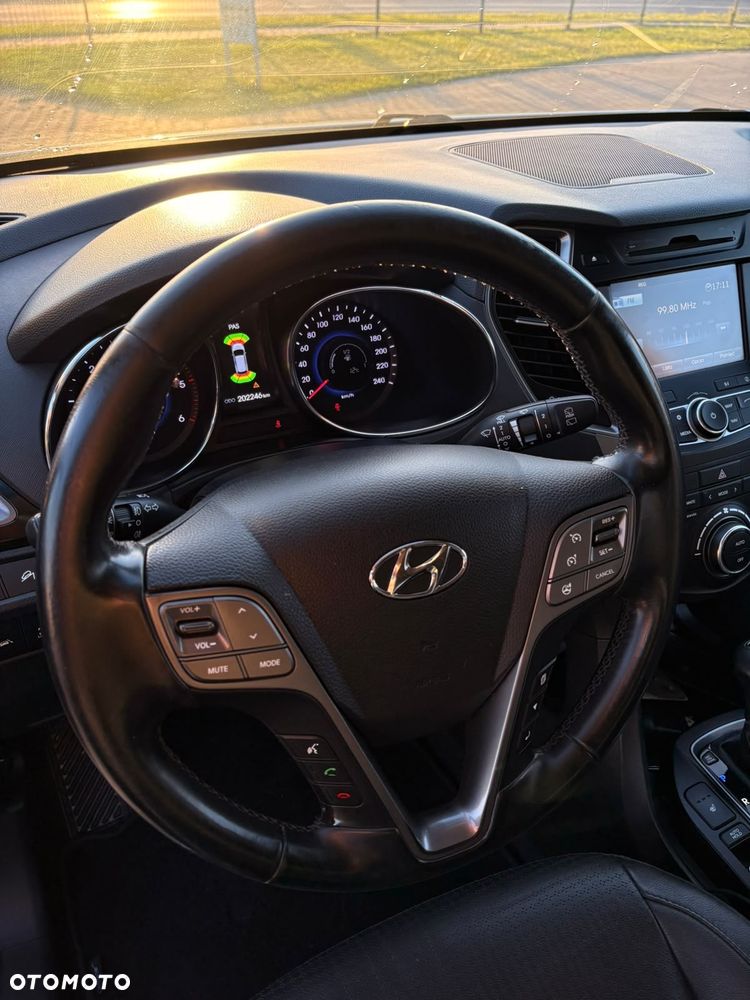 Hyundai Santa Fe 2.2 CRDI 4WD Automatik Premium - 12