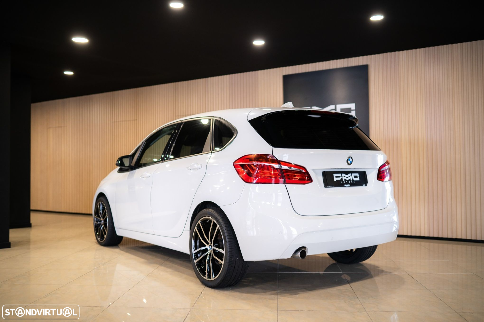 BMW 218 Active Tourer d Advantage Auto - 3