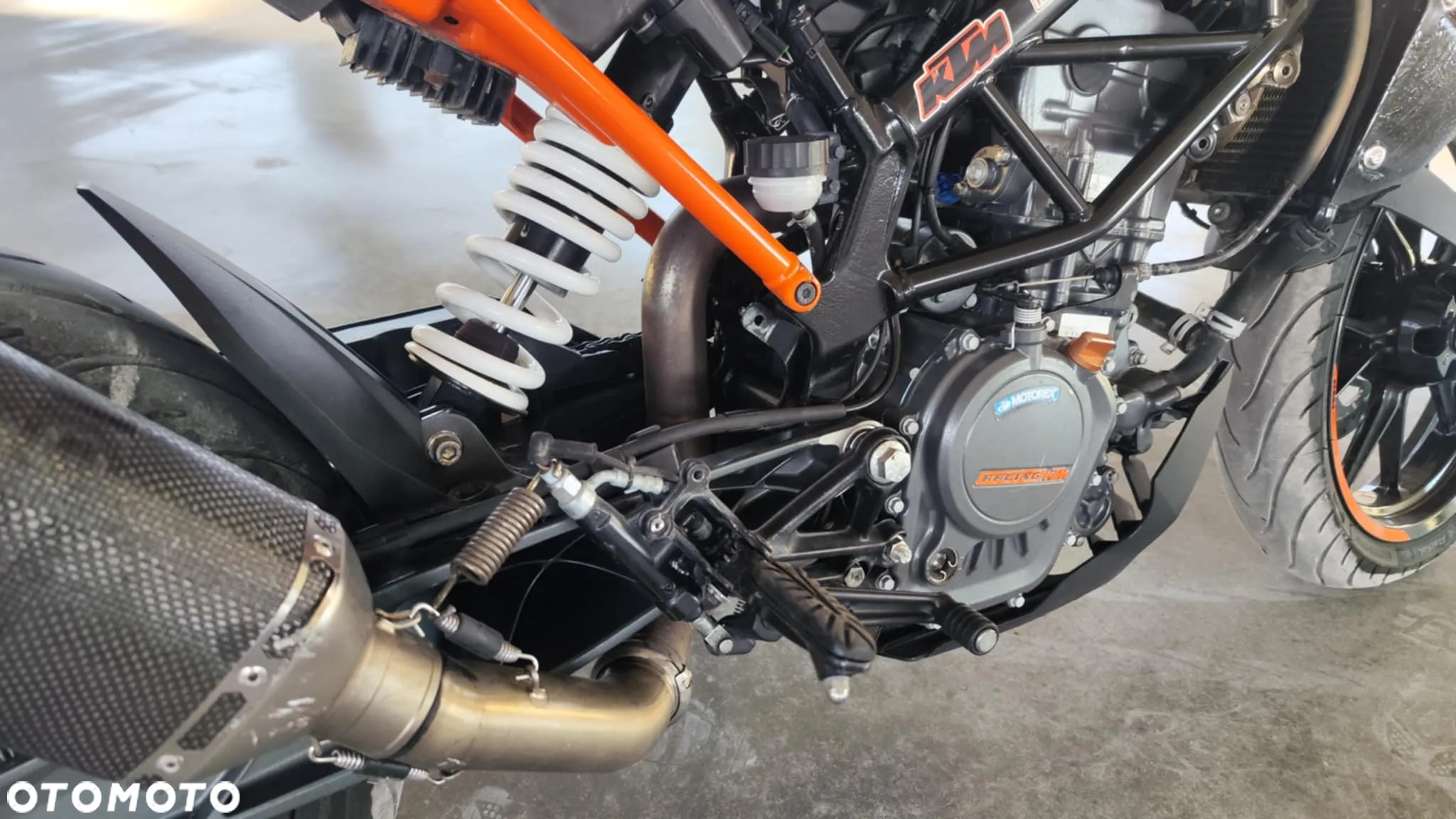 KTM Duke - 13