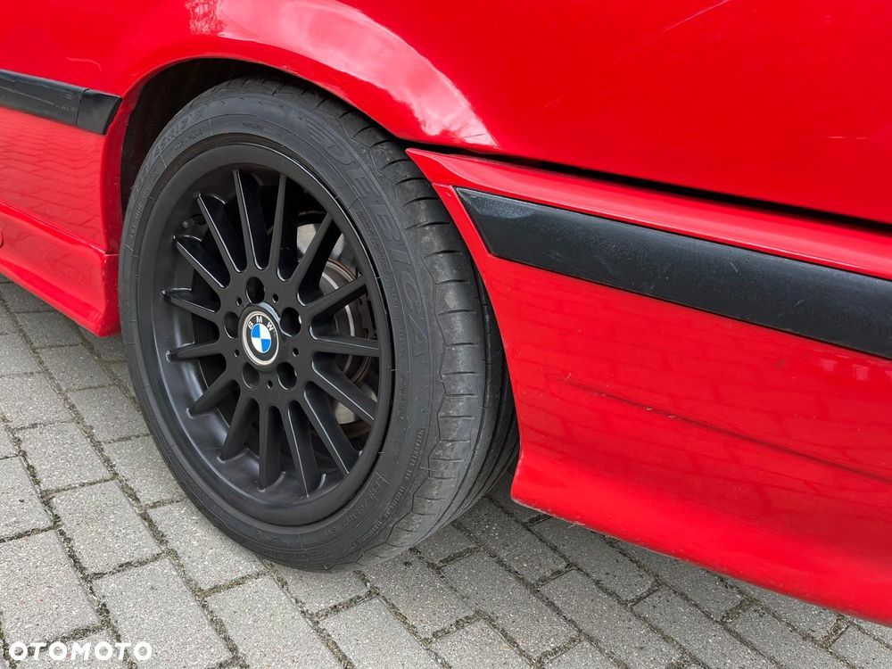 BMW Seria 3 325i - 9