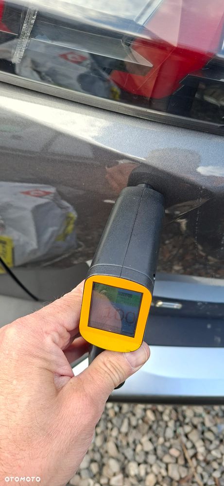 Peugeot 2008 BlueHDi 100 Allure - 35