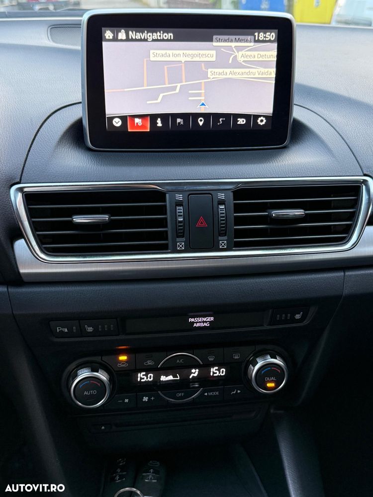 Mazda 3 SKYACTIV-G 120 Exclusive-Line - 34