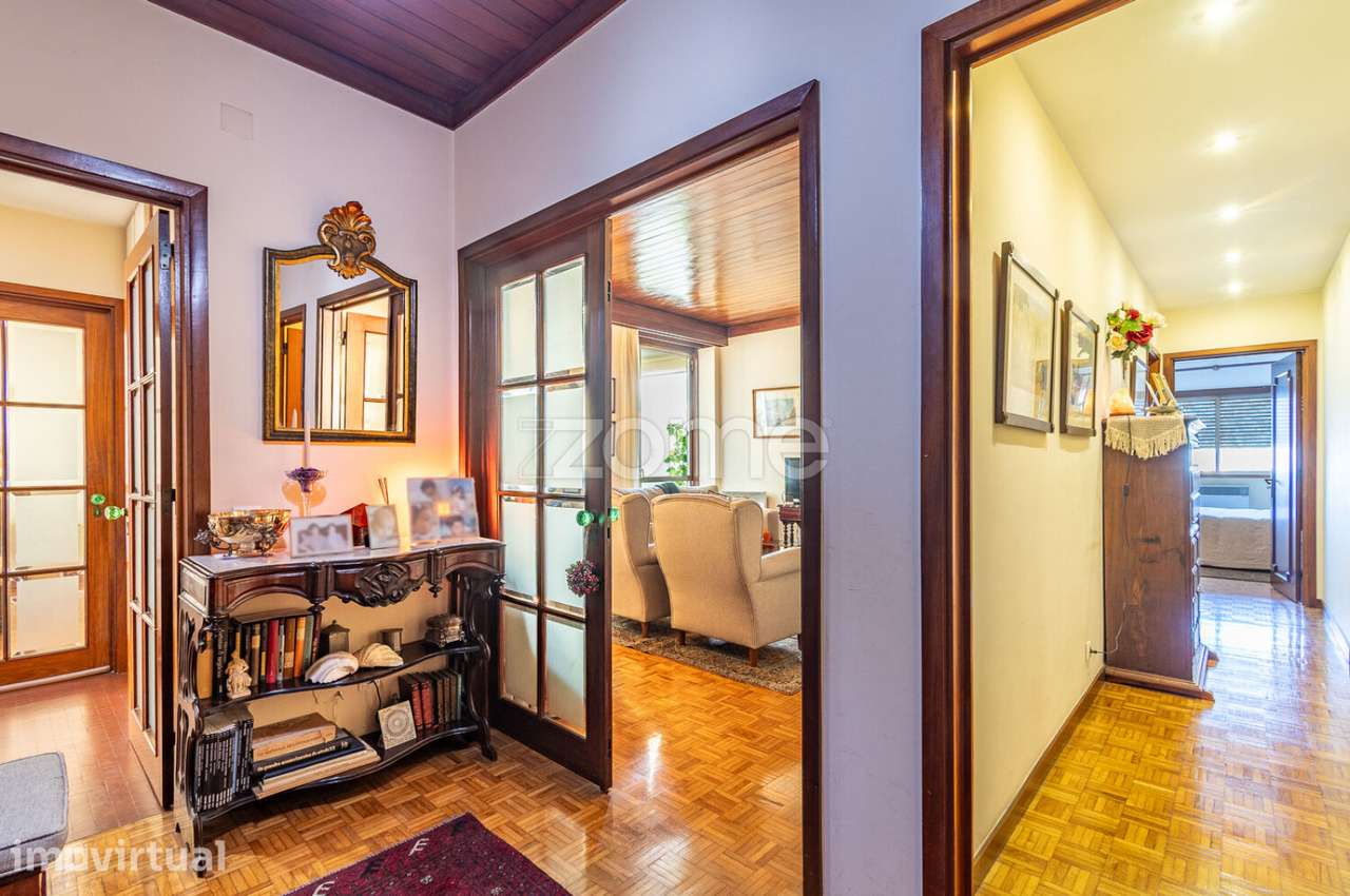 T4 com lugar de garagem, Porto - Grande imagem: 3/42