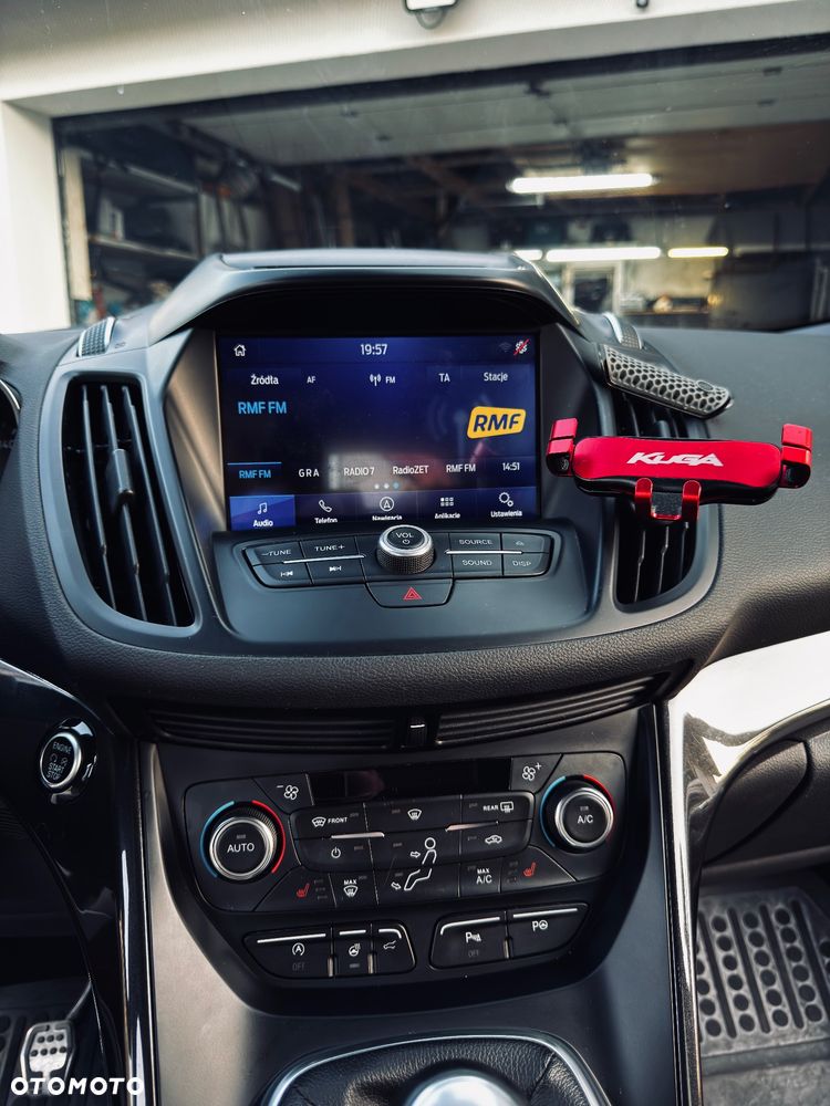 Ford Kuga 1.5 EcoBoost FWD ST-Line Black ASS MMT6 - 19