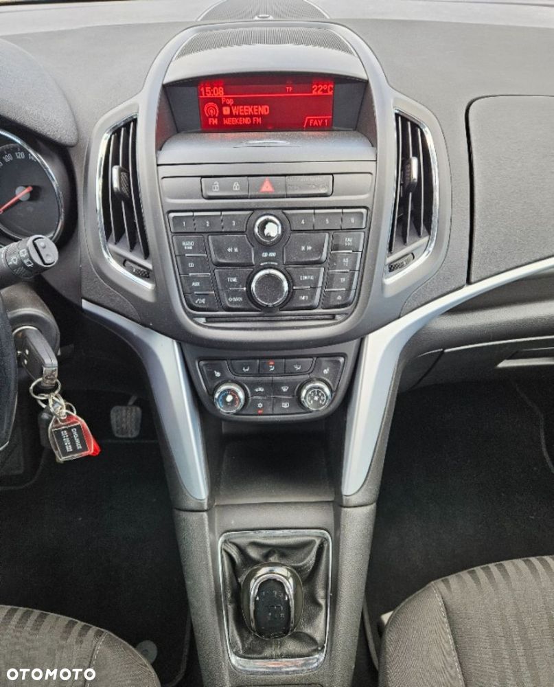 Opel Zafira - 20
