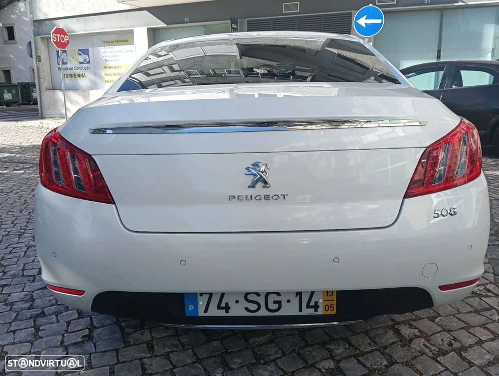 Peugeot 508 2.0 HDi Hybrid4 2-Tronic J18 - 11