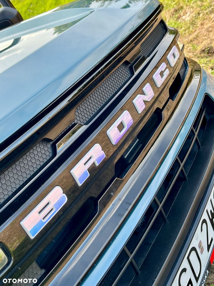 Ford Bronco - 29