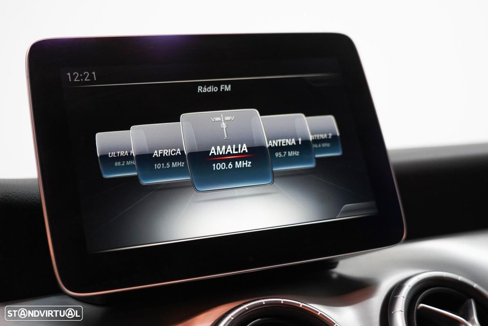 Mercedes-Benz CLA 180 d AMG Line - 12