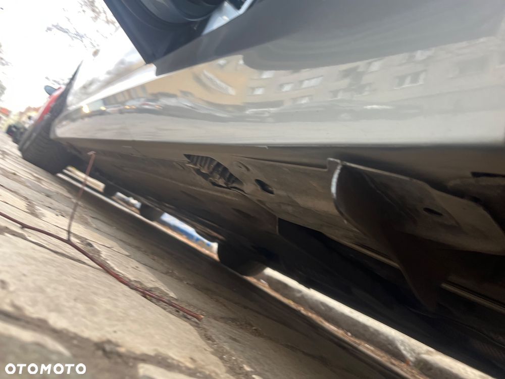 BMW Seria 3 320d DPF - 36