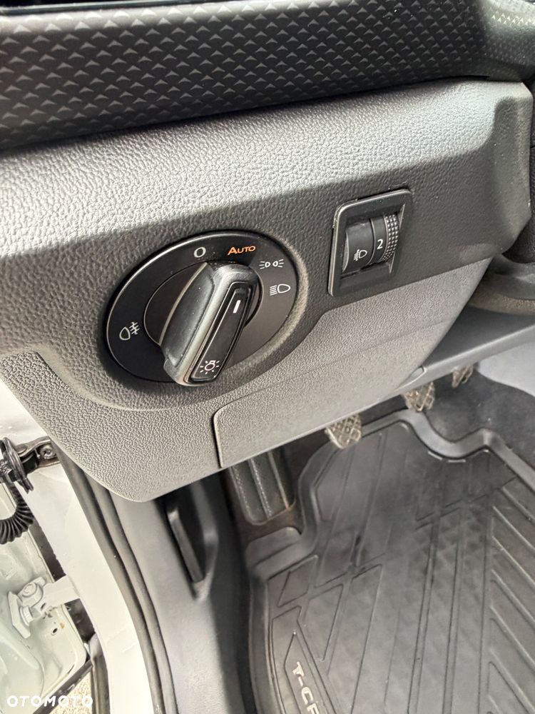Volkswagen T-Cross 1.0 TSI OPF UNITED - 11