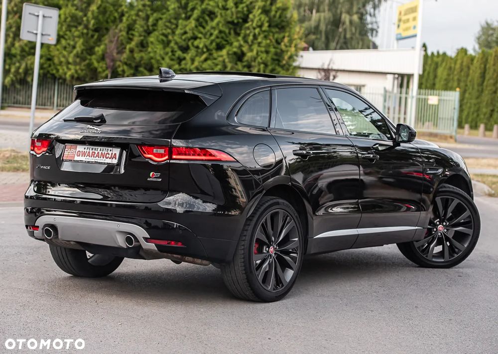 Jaguar F-Pace 3.0 TDV6 AWD First Edition - 13