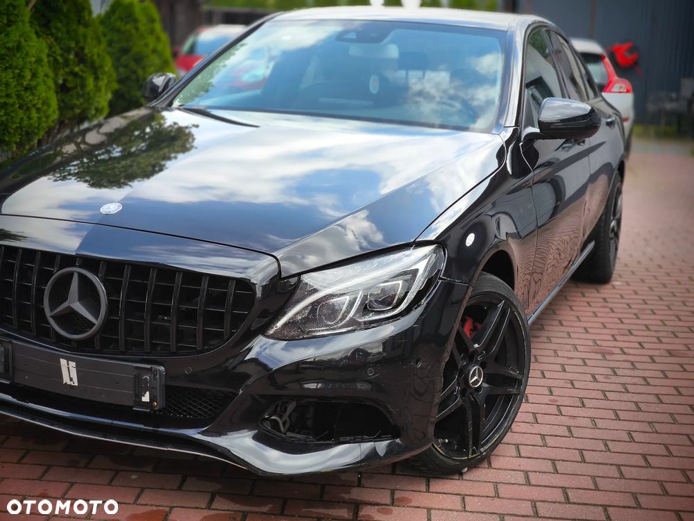 Mercedes-Benz Klasa C 200 9G-TRONIC Avantgarde - 32