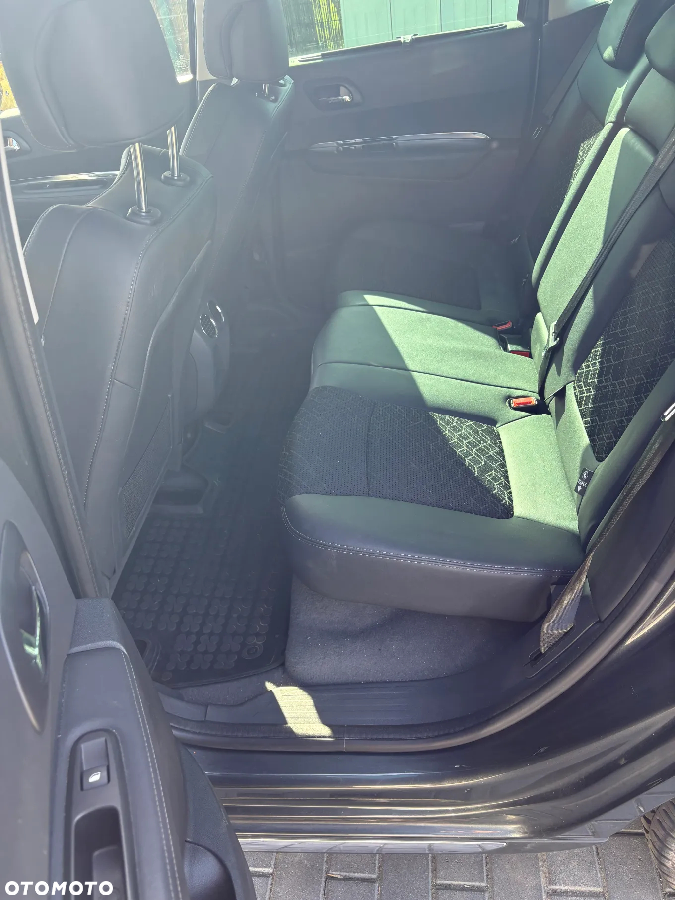 Peugeot 3008 1.2 PureTech Allure S&S - 11