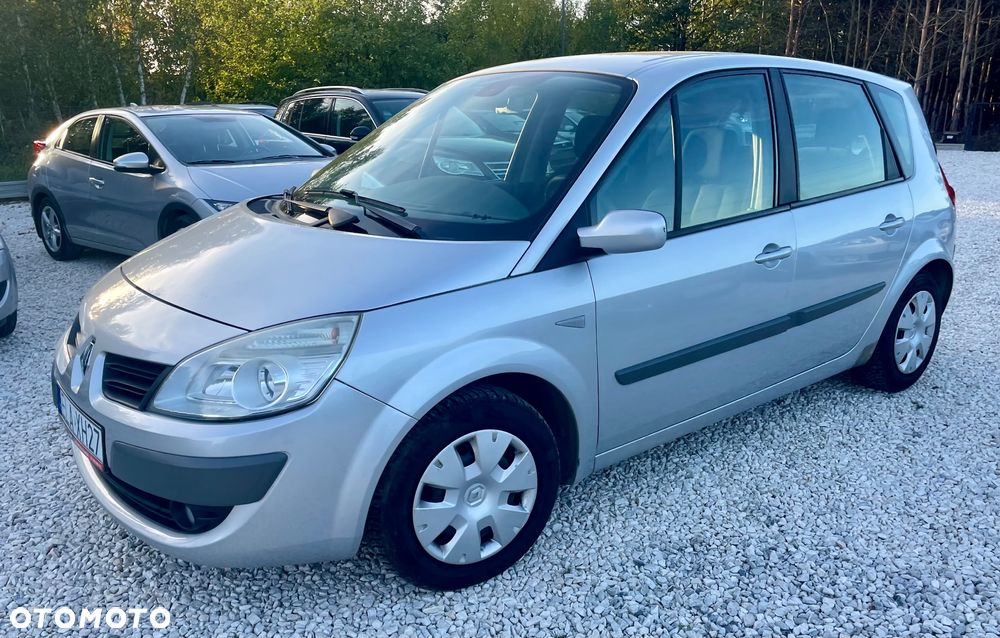 Renault Scenic - 11