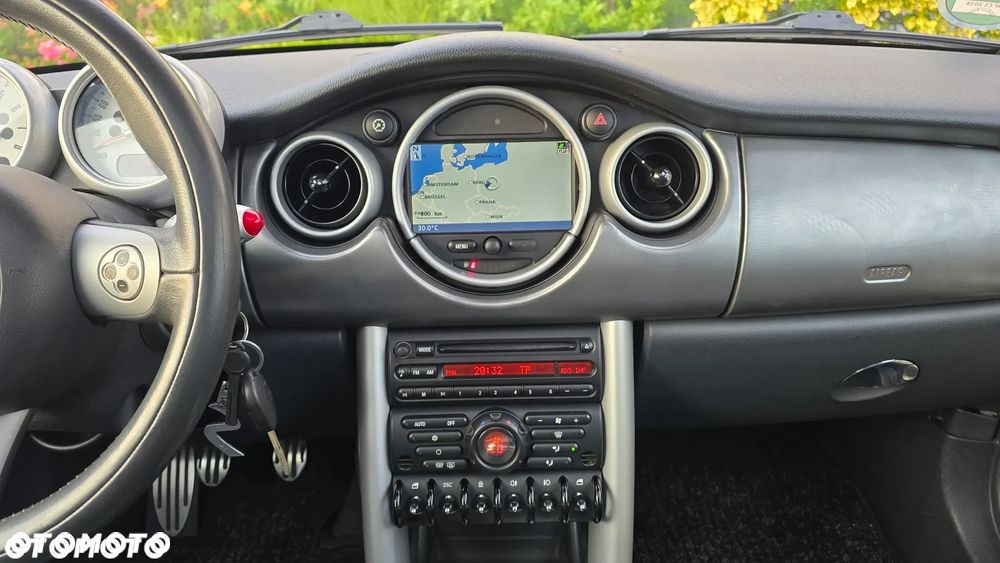 MINI Cooper S - 14
