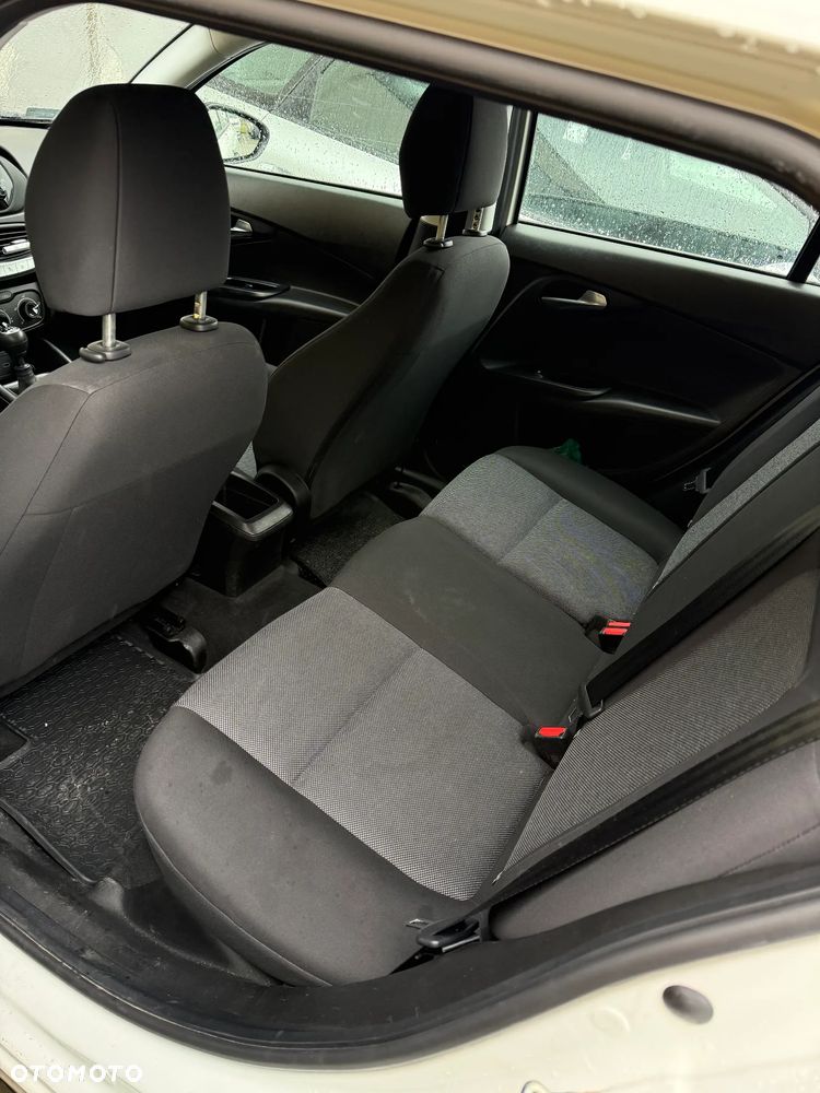 Fiat Tipo 1.4 16v Easy EU6d - 12