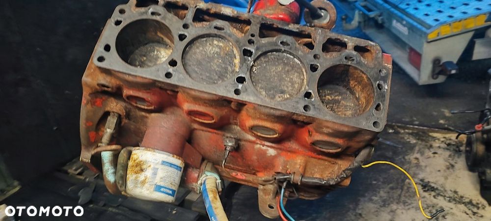 Blok kompletny Volvo Penta B20 AQ130 - 7