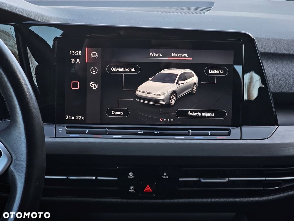 Volkswagen Golf Variant - 24