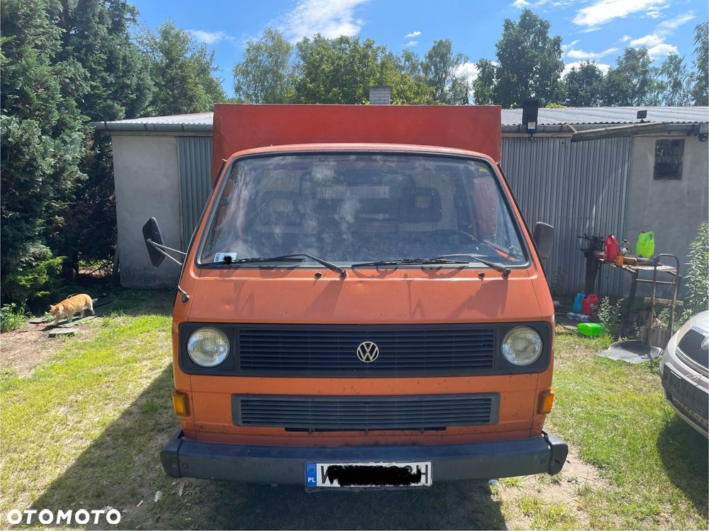 Volkswagen Transporter - 1
