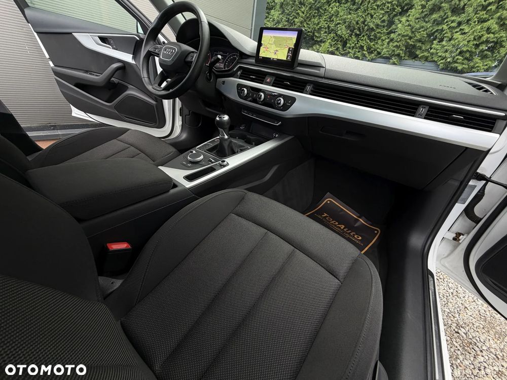 Audi A4 Limousine 2.0 TFSI ultra Sport - 15