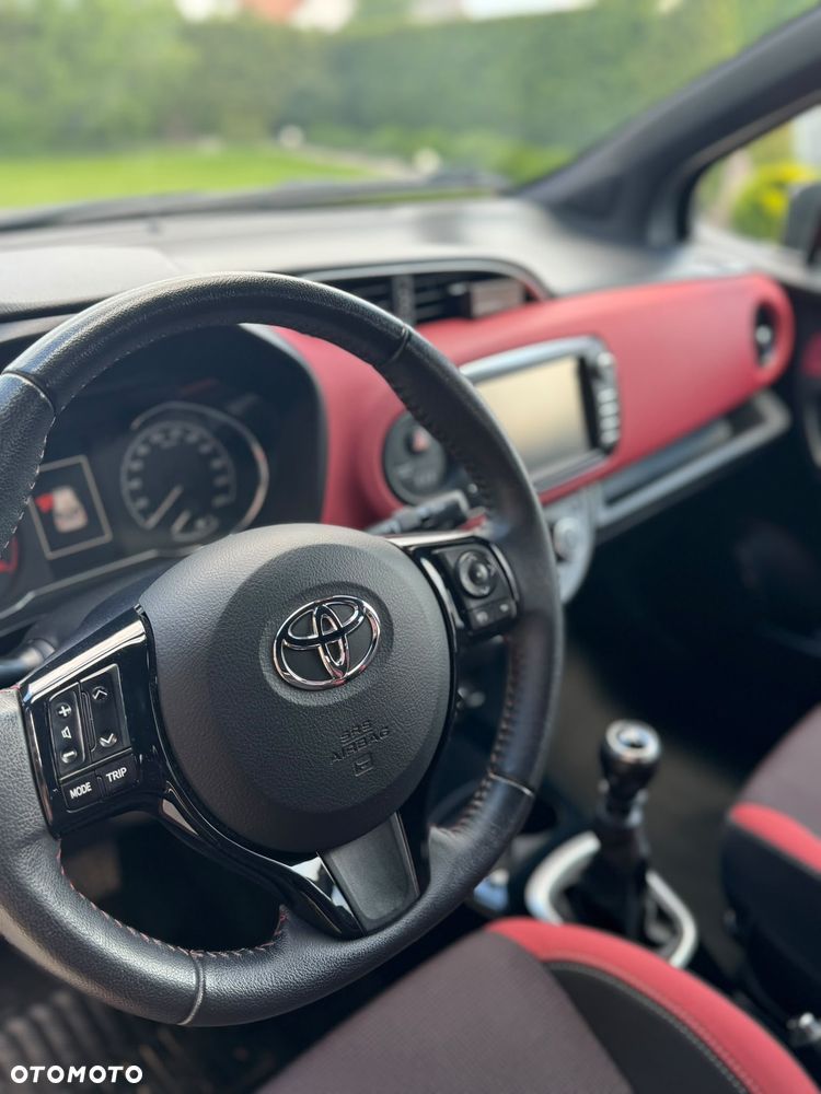 Toyota Yaris 1.5 Selection - 5