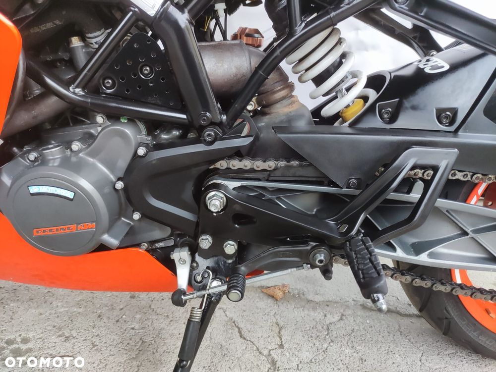KTM RC 125 - 6