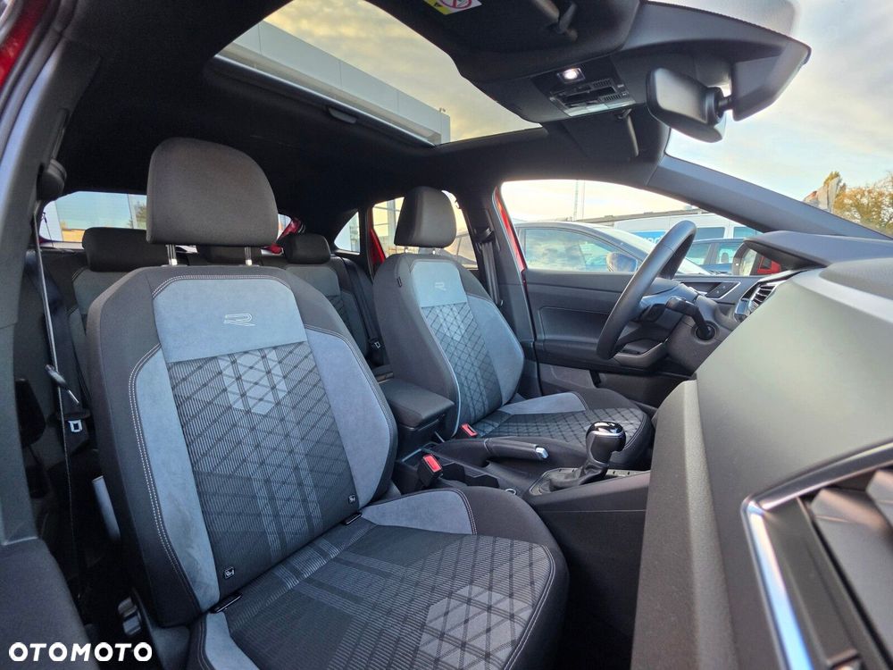 Volkswagen Taigo 1.5 TSI ACT R-Line Plus DSG - 23