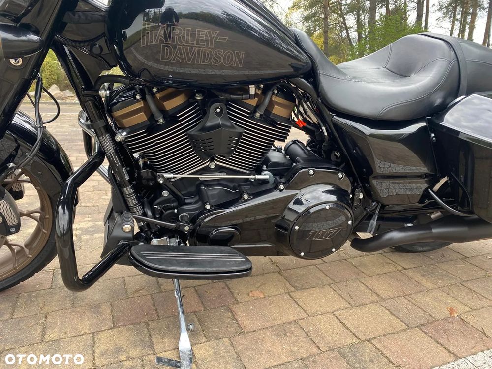 Harley-Davidson Touring Street Glide - 7
