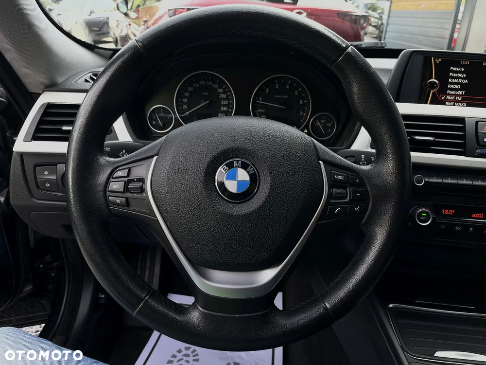 BMW 3GT 320i GT - 24