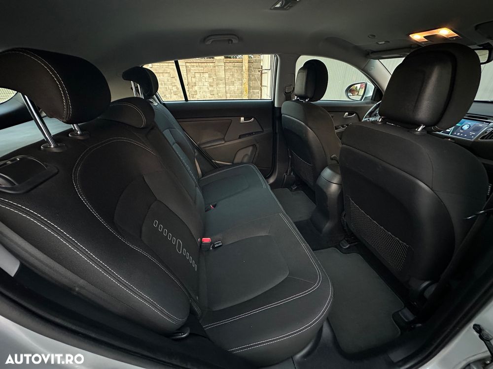 Kia Sportage 2.0 CRDI AWD Aut. Dream-Team Edition - 18