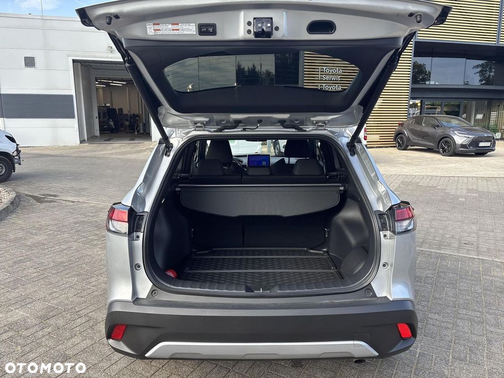 Toyota Corolla Cross 2.0 Hybrid Style - 17