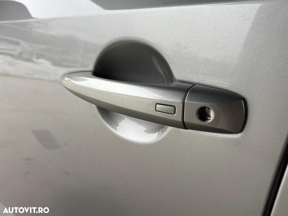 Nissan Qashqai 1.3 DIG-T MHEV Xtronic N-Connecta - 13