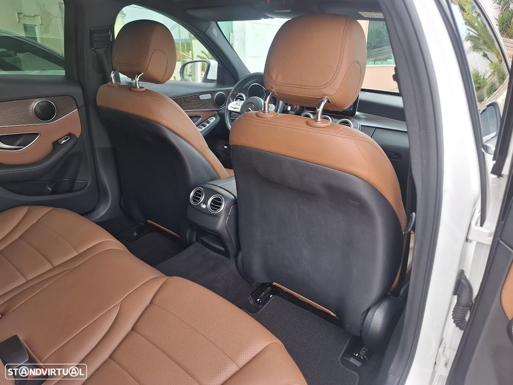 Mercedes-Benz C 200 Station 4Matic 9G-TRONIC Exclusive - 38