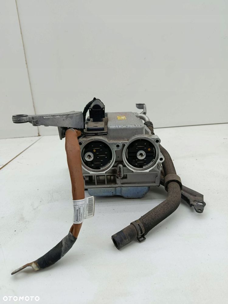 MERCEDES W213 FALOWNIK PRZETWORNICA NAPIĘCIA INWERTER A2139003333 - 3