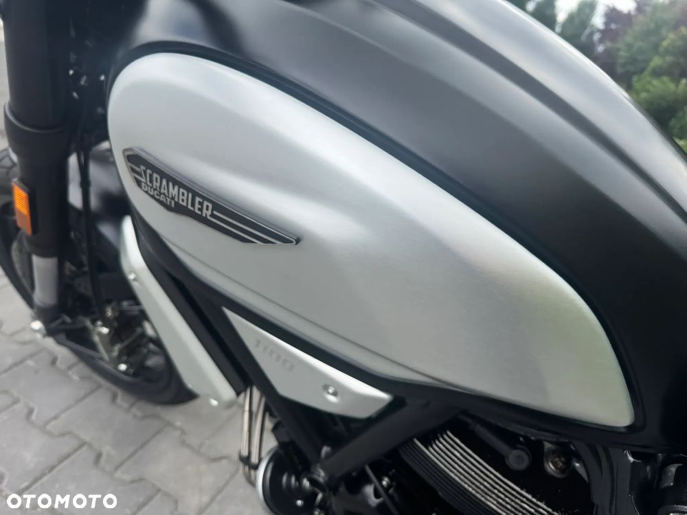 Ducati Scrambler - 30