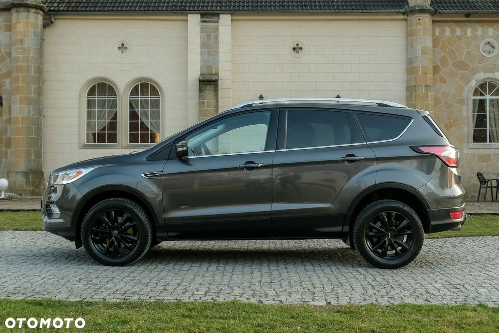 Ford Kuga 2.0 TDCi 4x4 Titanium - 3
