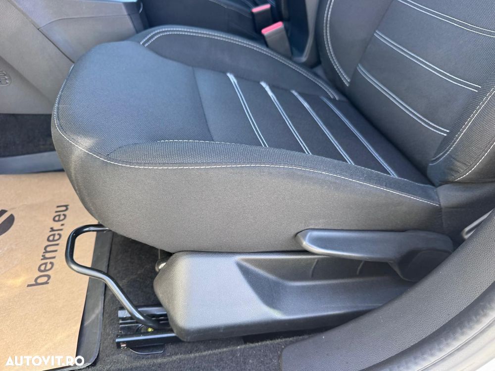 Dacia Logan TCe 90 MT6 Prestige - 16