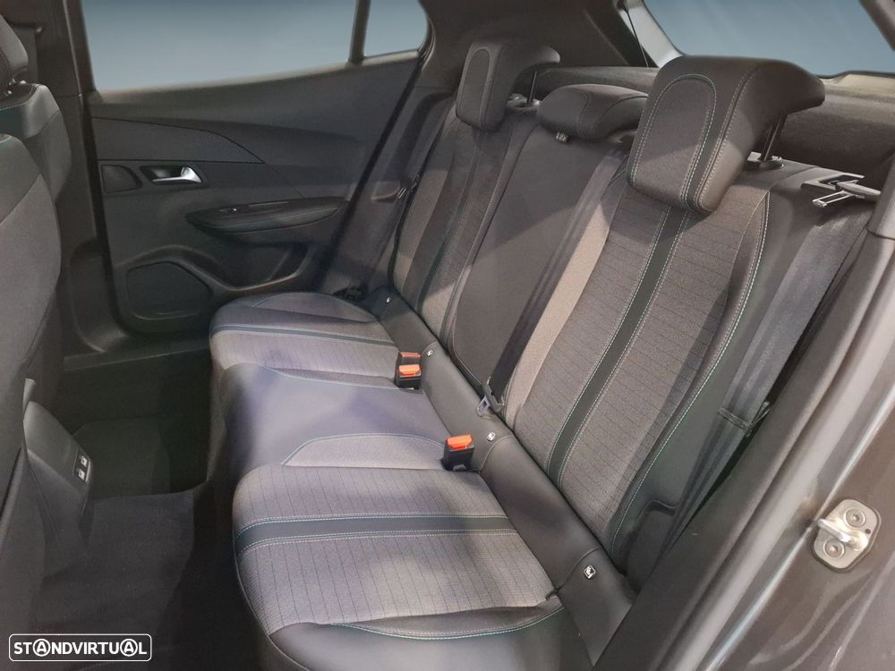 Peugeot 2008 1.2 PureTech Allure Pack - 12