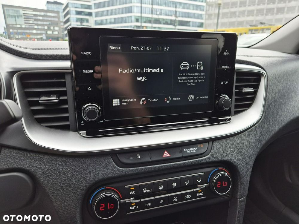 Kia Ceed 1.5 T-GDI M DCT - 29
