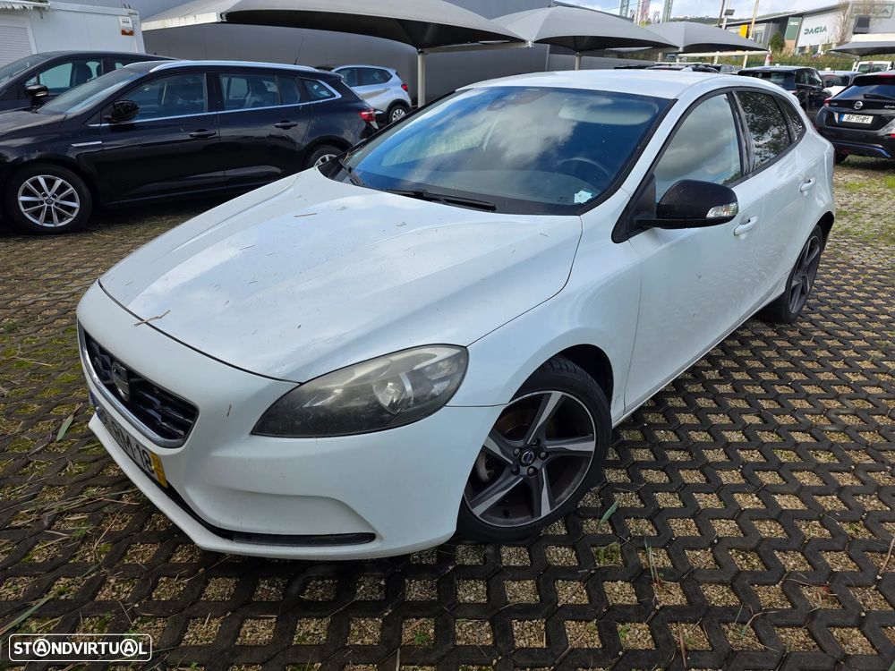 Volvo V40 1.6 D2 Momentum - 4