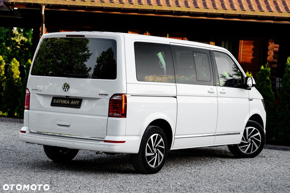 Volkswagen Multivan - 13